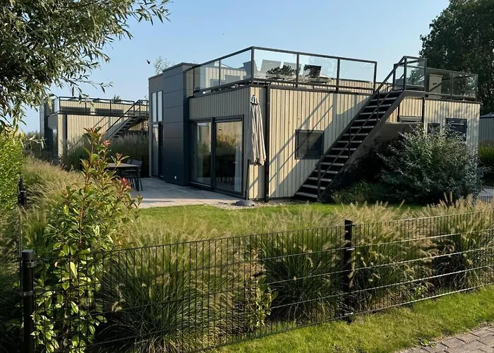 Hébergement de vacances Enkhuizer Cube Elite Paradiso Mit Zaun Haus Nr 211